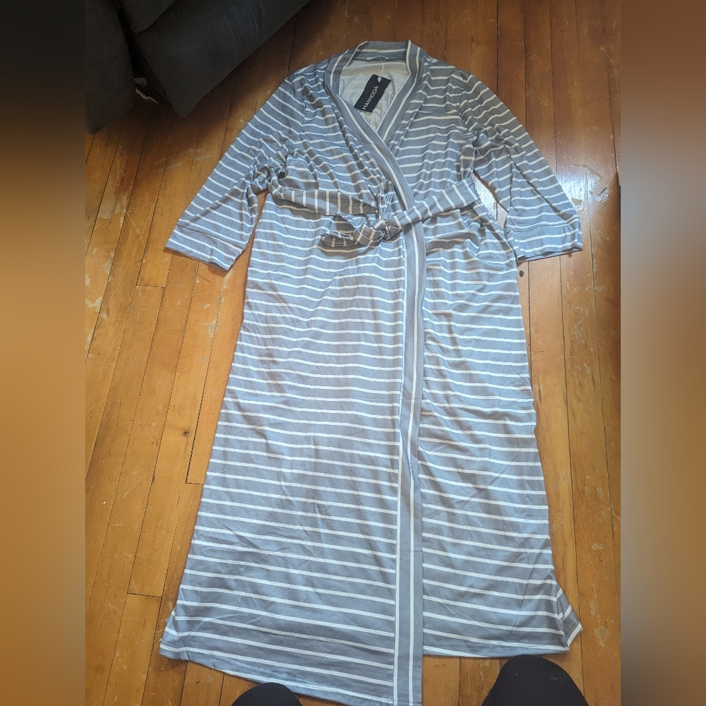 Amazon Robe